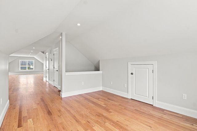 36 Ferullo Drive, Woburn, MA 01801