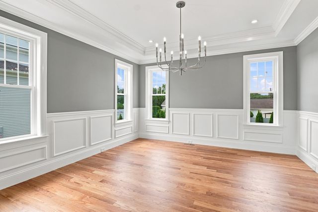 36 Ferullo Drive, Woburn, MA 01801