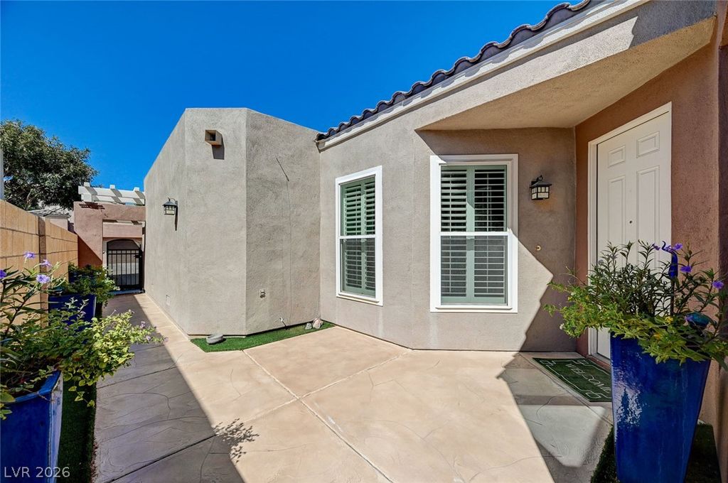 9206 Penn Station Street, Las Vegas, NV 89123 — photo 2