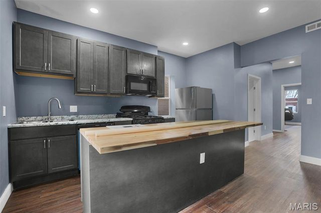 3436 Pennsylvania Avenue, St Louis, MO 63118