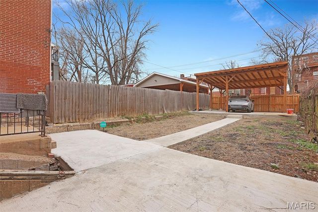 3436 Pennsylvania Avenue, St Louis, MO 63118