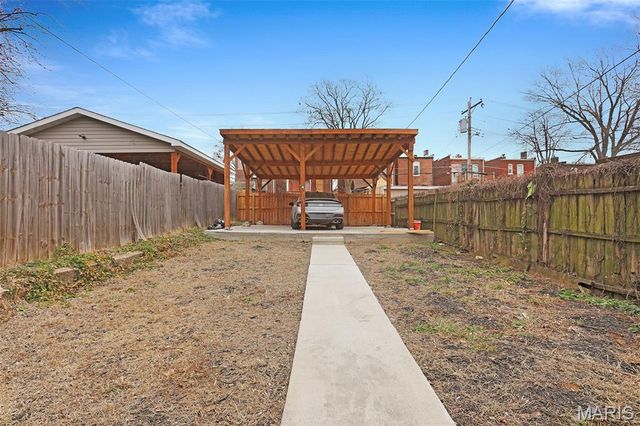 3436 Pennsylvania Avenue, St Louis, MO 63118