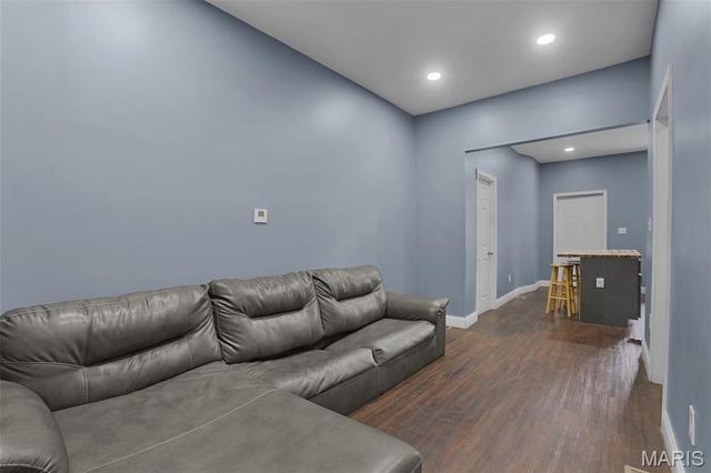 3436 Pennsylvania Avenue, St Louis, MO 63118