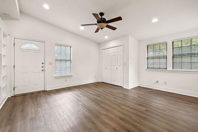 11817 Millwright PKWY, Austin, TX 78750