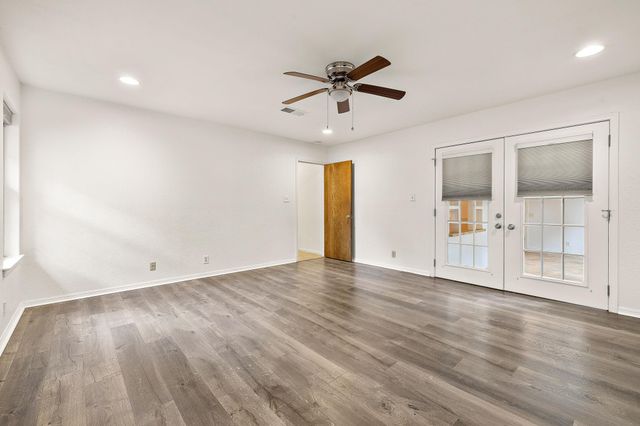 11817 Millwright PKWY, Austin, TX 78750