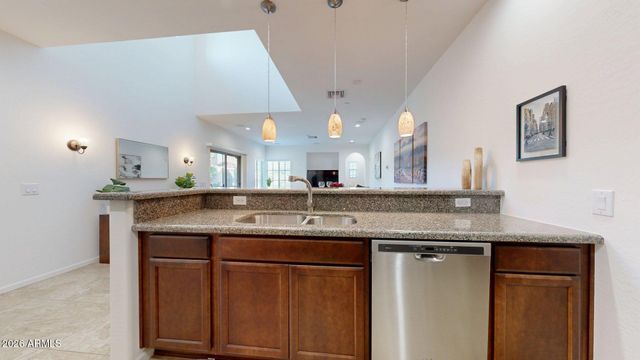 3935 E ROUGH RIDER Road 1270, Phoenix, AZ 85050