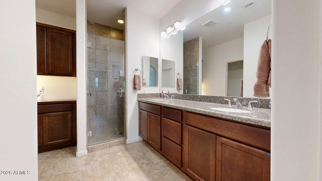 3935 E ROUGH RIDER Road 1270, Phoenix, AZ 85050