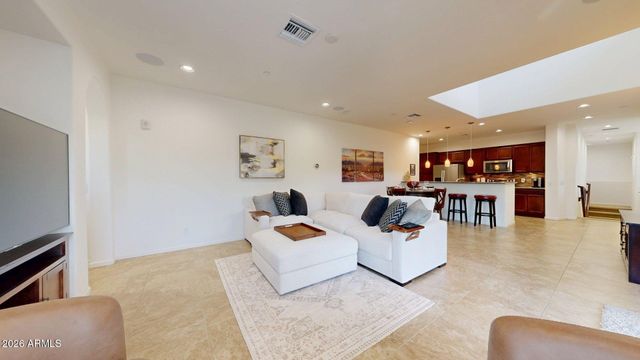 3935 E ROUGH RIDER Road 1270, Phoenix, AZ 85050