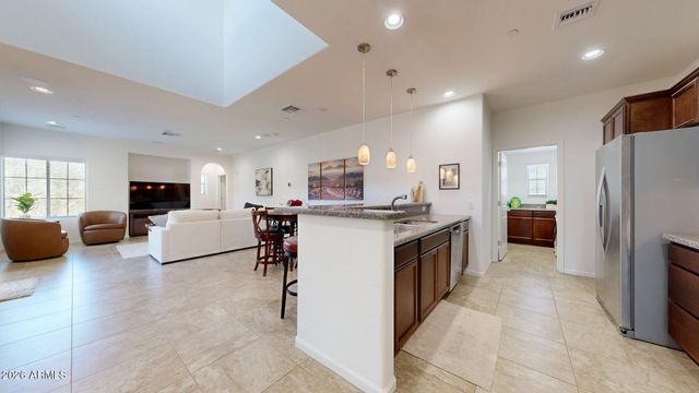 3935 E ROUGH RIDER Road 1270, Phoenix, AZ 85050