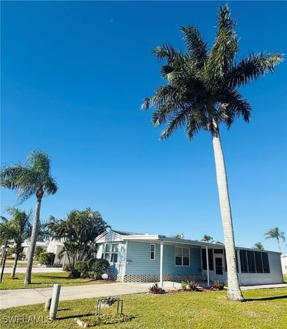 10620 Wales LOOP, Bonita Springs, FL 34135