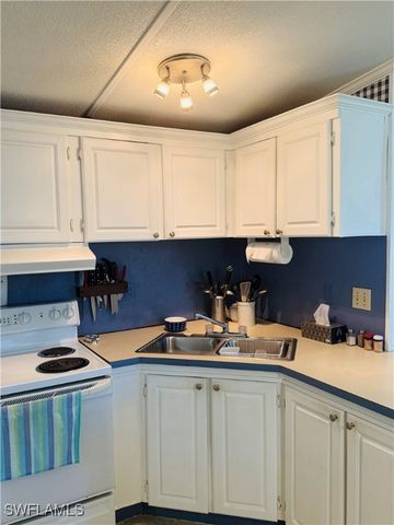 10620 Wales LOOP, Bonita Springs, FL 34135