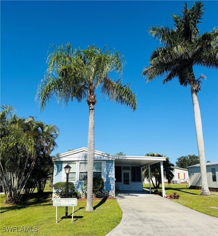 10620 Wales LOOP, Bonita Springs, FL 34135