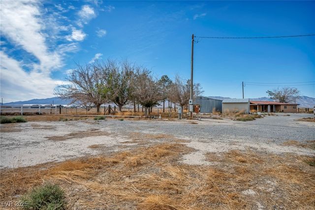 2351 Bond Street, Pahrump, NV 89048