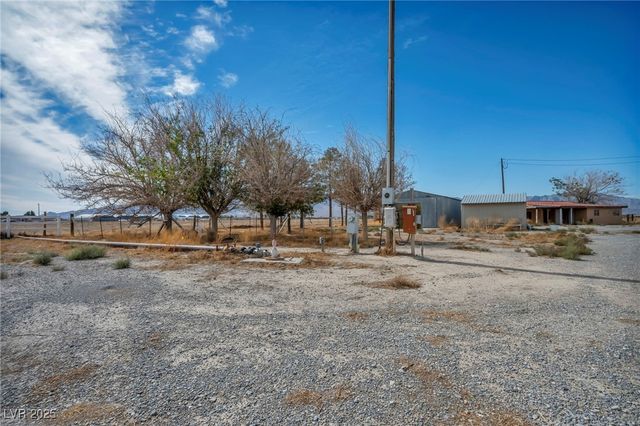2351 Bond Street, Pahrump, NV 89048