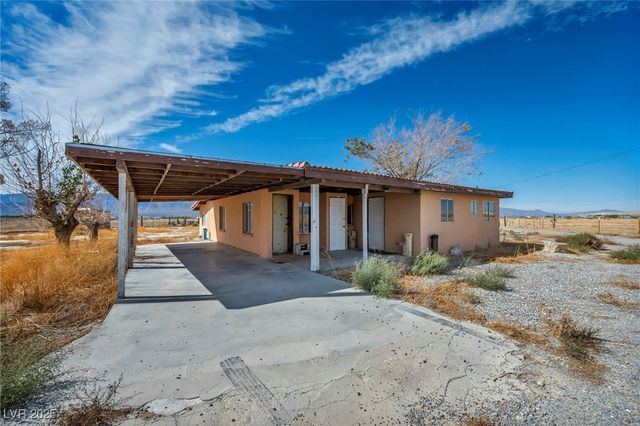 2351 Bond Street, Pahrump, NV 89048