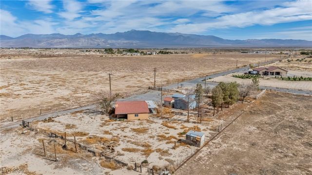 2351 Bond Street, Pahrump, NV 89048