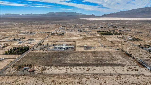 2351 Bond Street, Pahrump, NV 89048