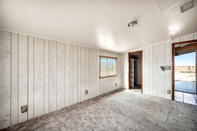 2351 Bond Street, Pahrump, NV 89048