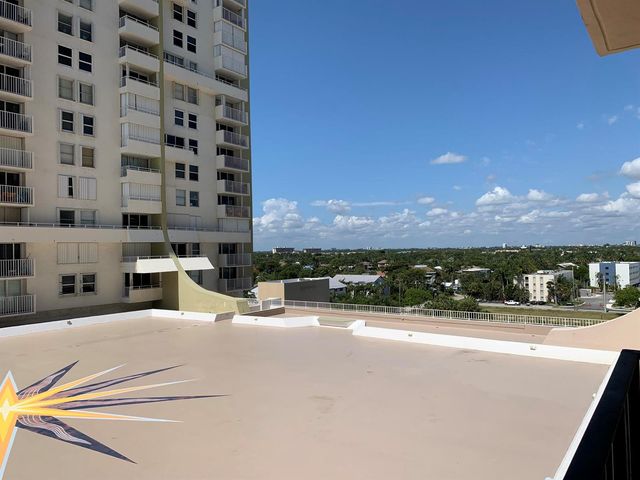 101 Briny Avenue 806, Pompano Beach, FL 33062