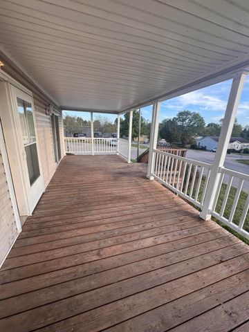 102 Hillview Court, Frankfort, KY 40601