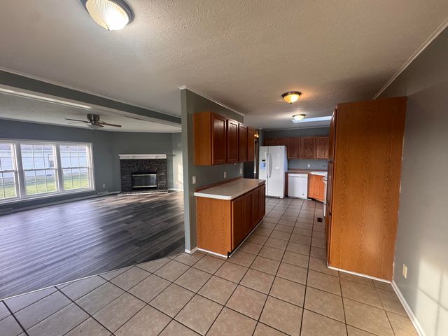 102 Hillview Court, Frankfort, KY 40601