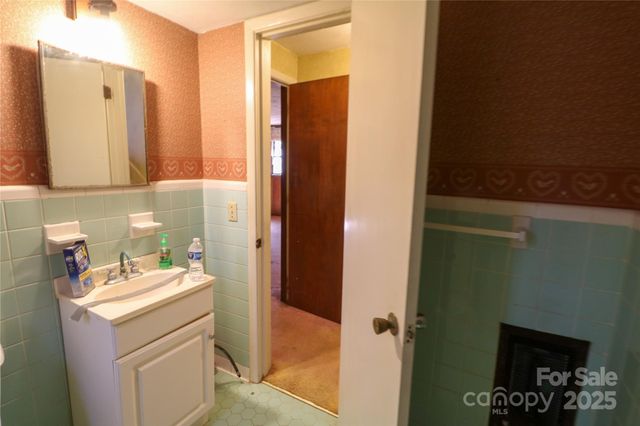170 Heritage Lane, Salisbury, NC 28147