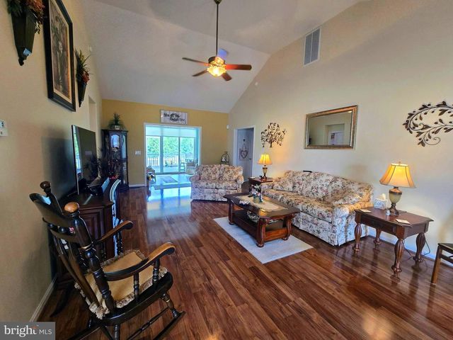 11 HICKORY BRANCH LN, Milford, DE 19963