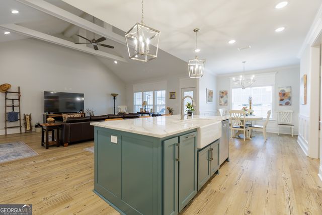 7301 Shadow Creek Drive, Hahira, GA 31632