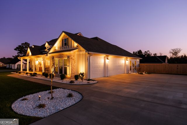 7301 Shadow Creek Drive, Hahira, GA 31632