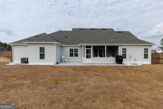 7301 Shadow Creek Drive, Hahira, GA 31632