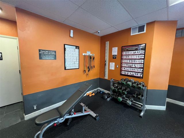 981 Hillcrest Court 306, Hollywood, FL 33021