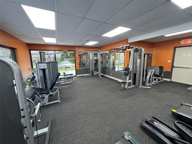981 Hillcrest Court 306, Hollywood, FL 33021