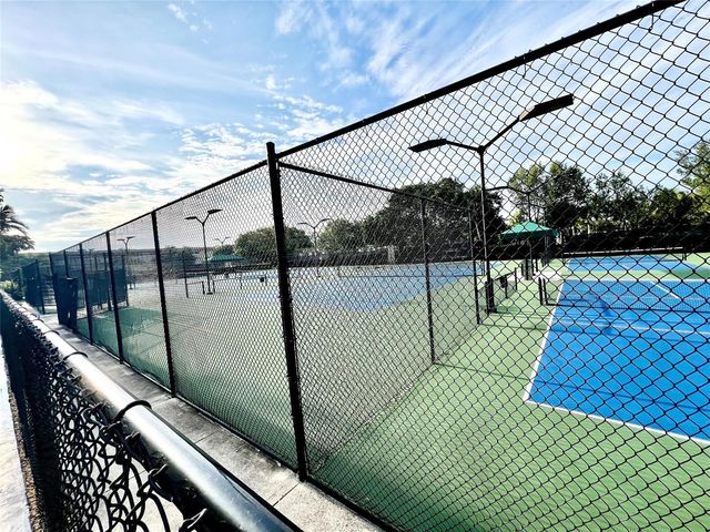 981 Hillcrest Court 306, Hollywood, FL 33021