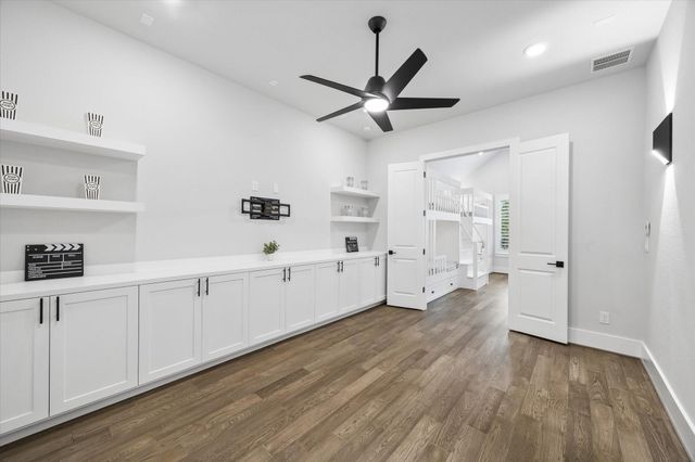 27720 Hazelbrook Lane, Spring, TX 77386