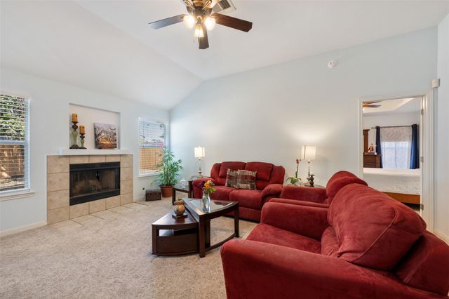 112 Rosemary CV, Georgetown, TX 78626