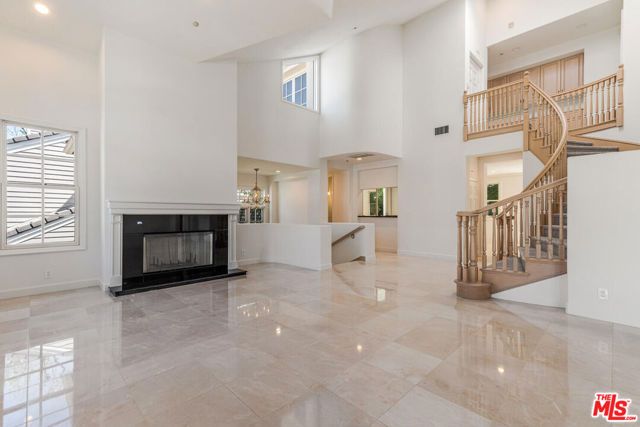 2370 Brookshire Lane, Los Angeles, CA 90077