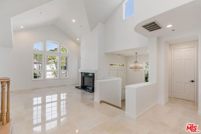 2370 Brookshire Lane, Los Angeles, CA 90077