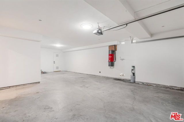 2370 Brookshire Lane, Los Angeles, CA 90077