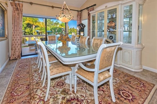 25641 Rapid Falls Road, Laguna Hills, CA 92653