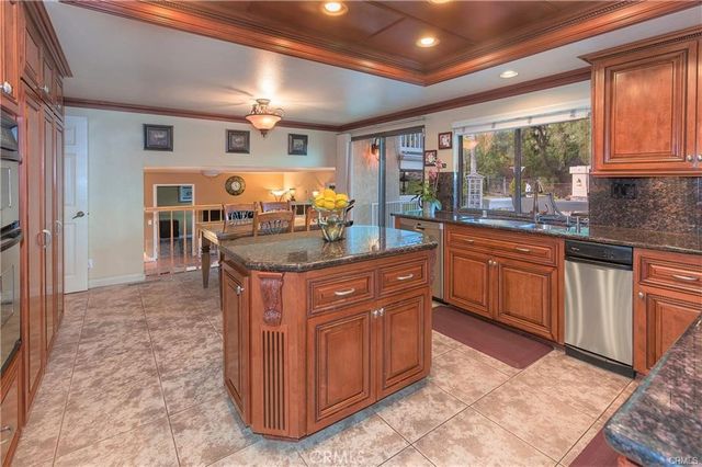 25641 Rapid Falls Road, Laguna Hills, CA 92653
