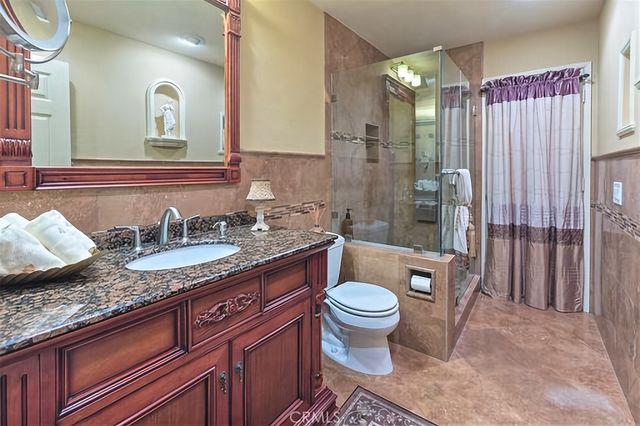 25641 Rapid Falls Road, Laguna Hills, CA 92653