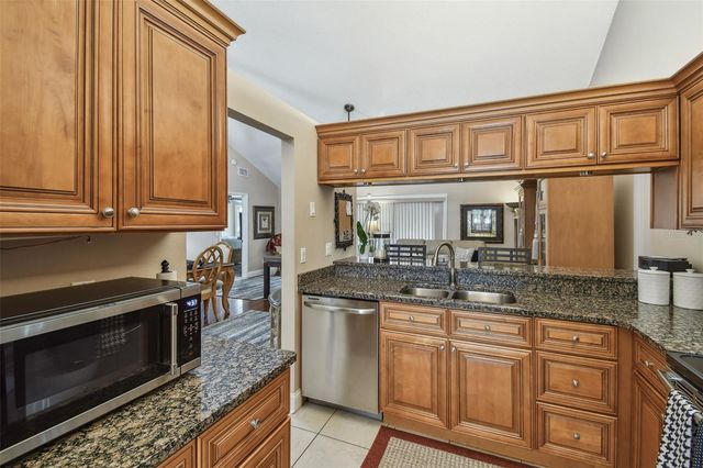 1801 E LAKE ROAD 20G, Palm Harbor, FL 34685