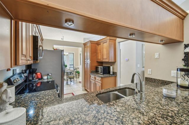 1801 E LAKE ROAD 20G, Palm Harbor, FL 34685