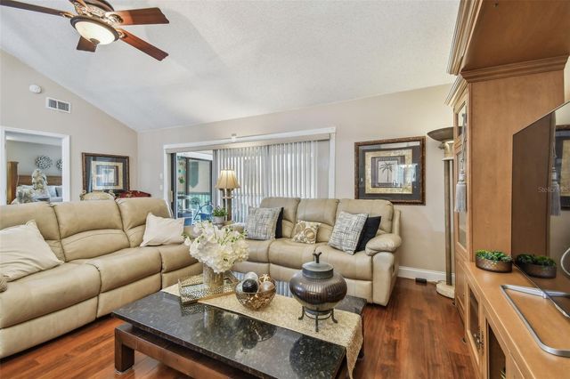 1801 E LAKE ROAD 20G, Palm Harbor, FL 34685