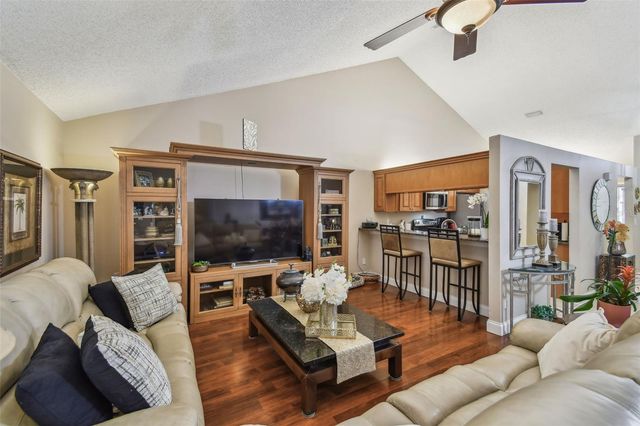 1801 E LAKE ROAD 20G, Palm Harbor, FL 34685