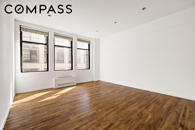 115 4th Ave Apt 4E, New York City, NY 10003