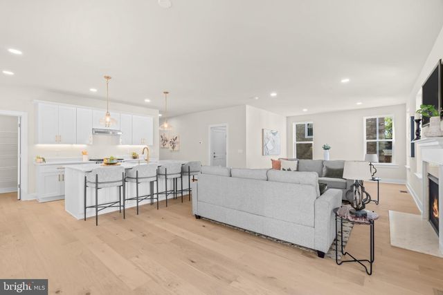 2237 OLD WELSH RD, Willow Grove, PA 19090