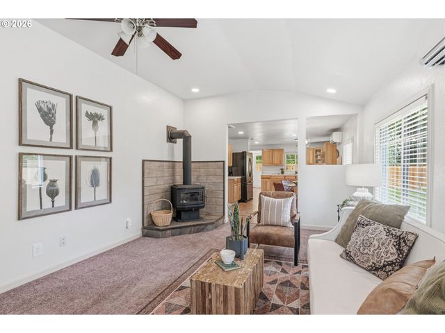 657 Nw 10TH Ave, Camas, WA 98607