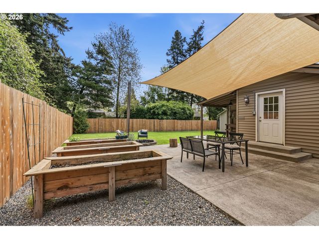 657 Nw 10TH Ave, Camas, WA 98607