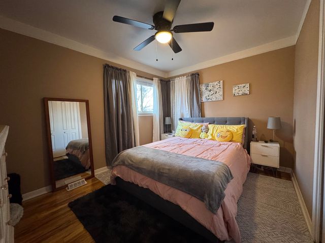 1728 Westchester, Westland, MI 48186